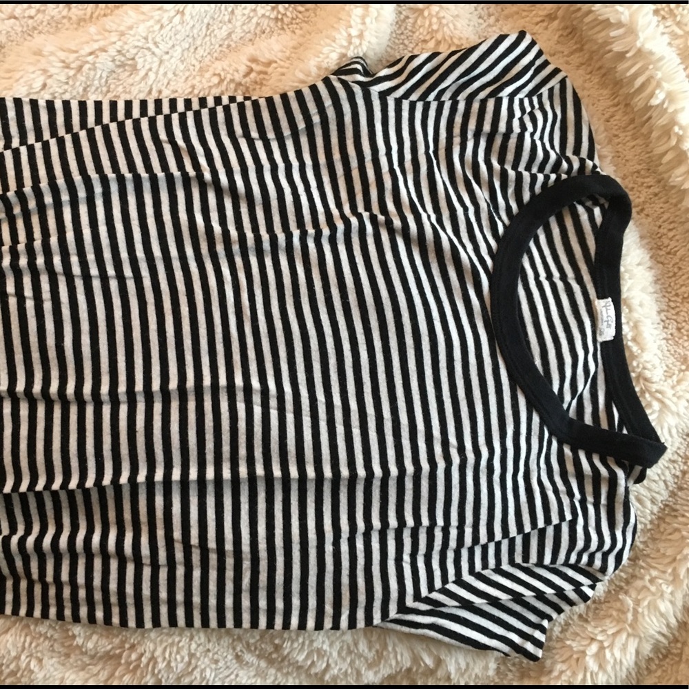 short sleeve brandy melville tee